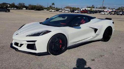 2026 Chevrolet Corvette E-Ray Convertible, 3LZ, RWD
