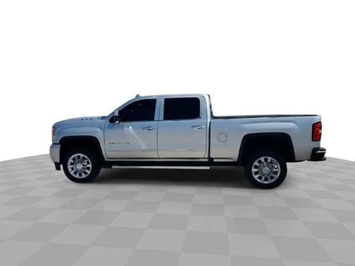 2017 GMC Sierra 2500 Denali