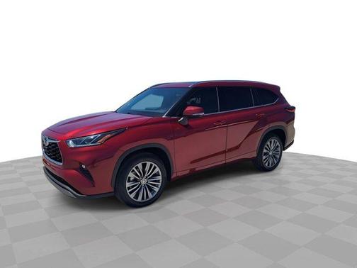 2022 Toyota Highlander Platinum