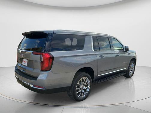 2026 GMC Yukon XL 4WD Elevation