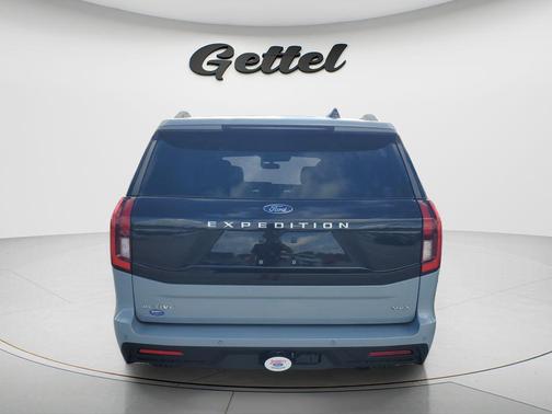 GLACIER GRAY MET TRI-COAT 2026 Ford Expedition Max Active 4x2