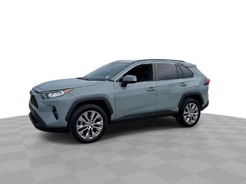 2021 Toyota RAV4 XLE Premium