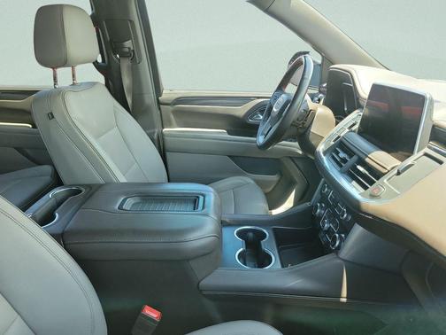 Onyx Black 2023 GMC Yukon XL SLT
