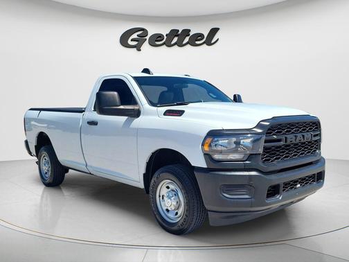 2023 RAM 2500 Tradesman Regular Cab 4x2 8' Box