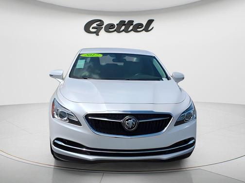 White Frost Tricoat 2017 Buick LaCrosse Essence