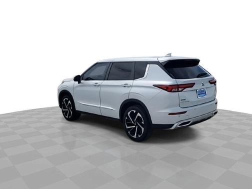 2022 Mitsubishi Outlander SE 2.5 2WD