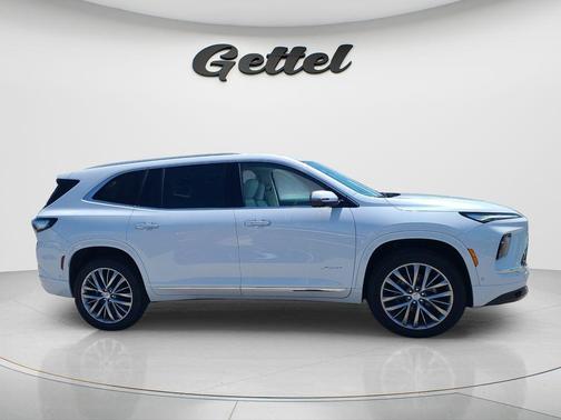 iridescent white tricoat 2026 Buick Enclave Avenir FWD