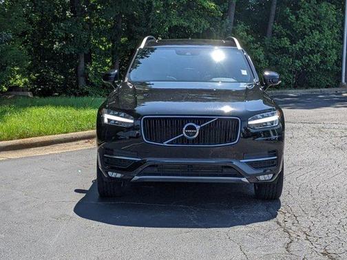 Photo 2 of 35 of 2017 Volvo XC90 T6 Momentum