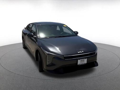 Interstellar Gray 2025 Kia K4 LXS