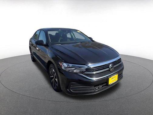 Deep Black Pearl 2024 Volkswagen Jetta 1.5T S