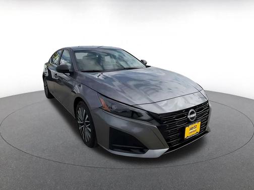 Gun Metallic 2026 Nissan Altima SV FWD