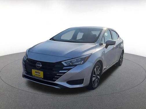 Brilliant Silver Metallic 2025 Nissan Versa 1.6 SV