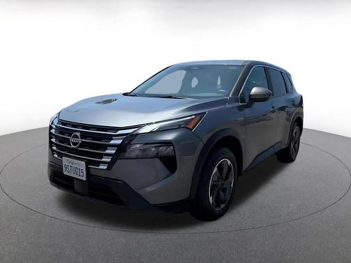 Gun Metallic 2025 Nissan Rogue SV