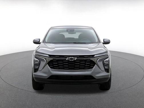 Mosaic Black Metallic 2025 Chevrolet Trax LT