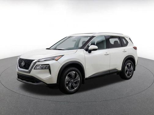 Brilliant Silver Metallic 2025 Nissan Rogue SV
