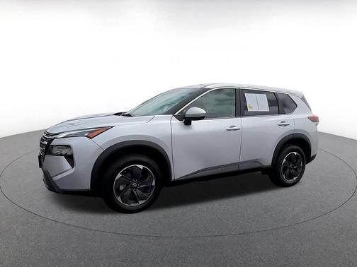 Brilliant Silver Metallic 2025 Nissan Rogue SV