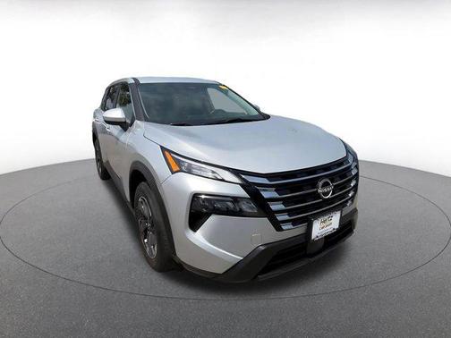 Brilliant Silver Metallic 2025 Nissan Rogue SV