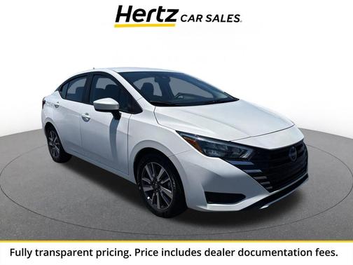 Aspen White Tricoat 2025 Nissan Versa 1.6 SV