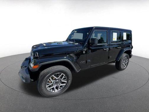 2025 Jeep Wrangler 4-Door Sahara 4x4
