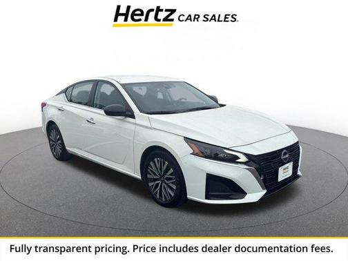 Glacier White 2025 Nissan Altima SV FWD