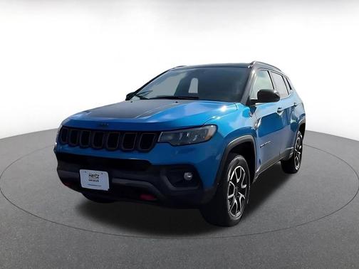Hydro Blue Pearlcoat 2025 Jeep Compass Trailhawk