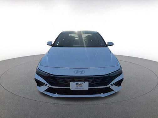 2025 Hyundai ELANTRA HEV Limited