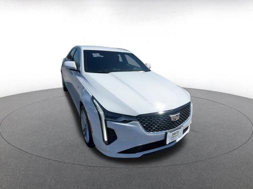 2024 Cadillac CT4 Luxury
