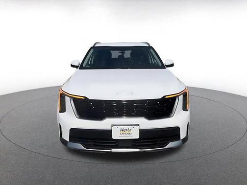 Glacial White Pearl 2024 Kia Sorento S