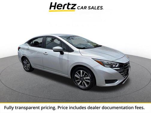 Brilliant Silver Metallic 2025 Nissan Versa 1.6 SV
