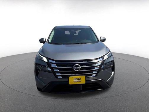 Gun Metallic 2025 Nissan Rogue SV