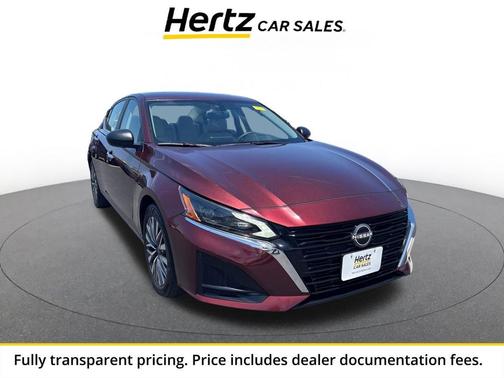 Garnet Pearl Metallic 2025 Nissan Altima SV