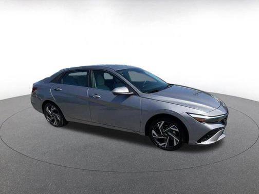 2025 Hyundai ELANTRA HEV Limited