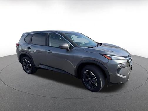 Gun Metallic 2025 Nissan Rogue SV