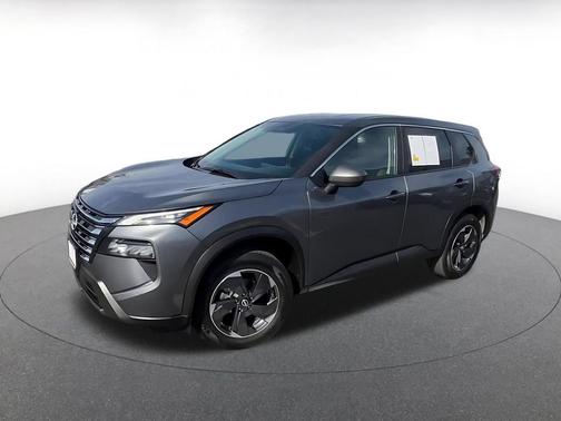 Gun Metallic 2025 Nissan Rogue SV