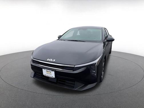 Aurora Black Pearl 2025 Kia K4 LXS