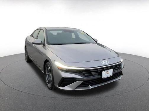 2025 Hyundai ELANTRA HEV Limited