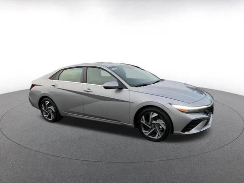 2025 Hyundai ELANTRA HEV Limited