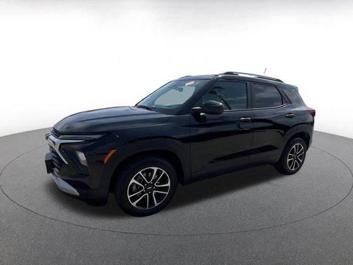 Mosaic Black Metallic 2025 Chevrolet Trailblazer LT