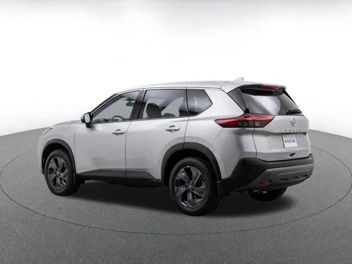Brilliant Silver Metallic 2025 Nissan Rogue SV