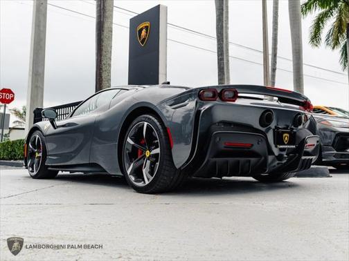 2022 Ferrari SF90 Stradale