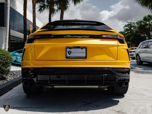 2021 Lamborghini Urus