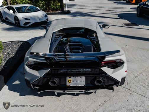 2024 Lamborghini Huracan Tecnica 