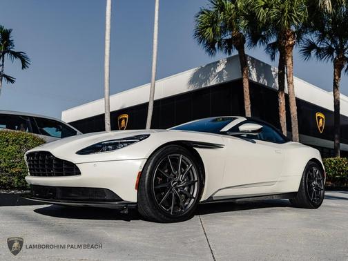 2019 Aston Martin DB11 Volante
