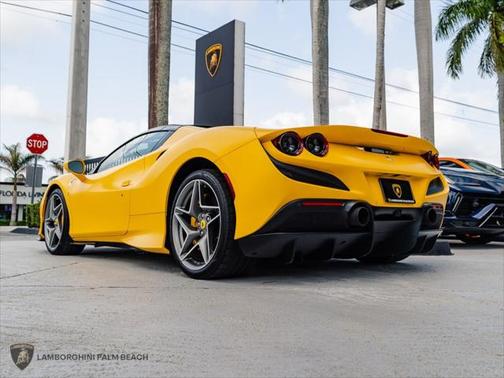 2022 Ferrari F8 Spider