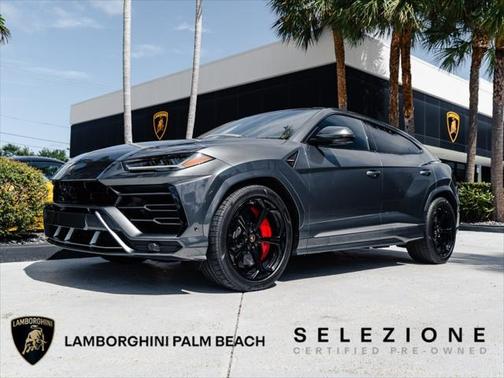2020 Lamborghini Urus