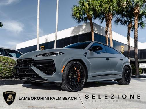 2025 Lamborghini Urus SE