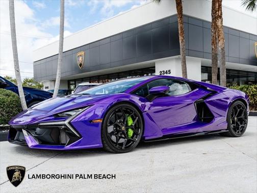 2024 Lamborghini Revuelto