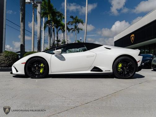 2020 Lamborghini Huracan EVO RWD Spyder