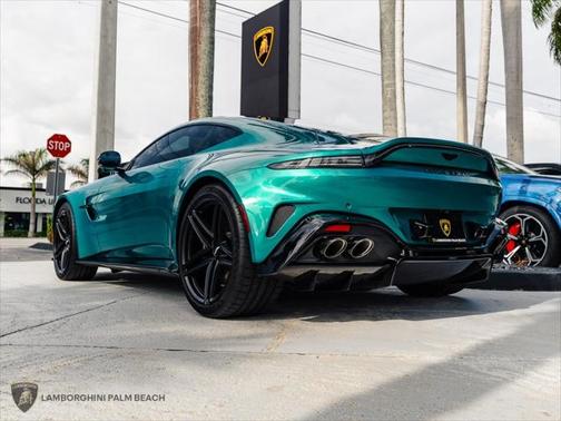 2025 Aston Martin Vantage