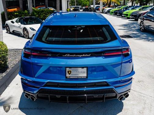 2024 Lamborghini Urus S